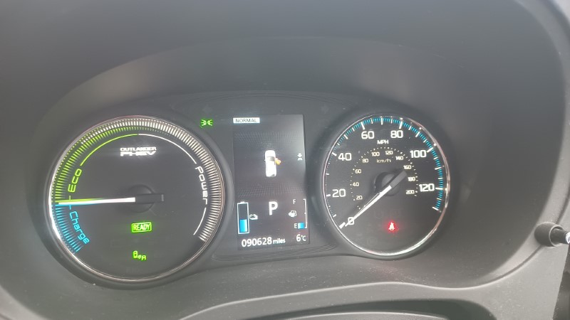 Mitsubishi Outlander Phev For Sale (4)